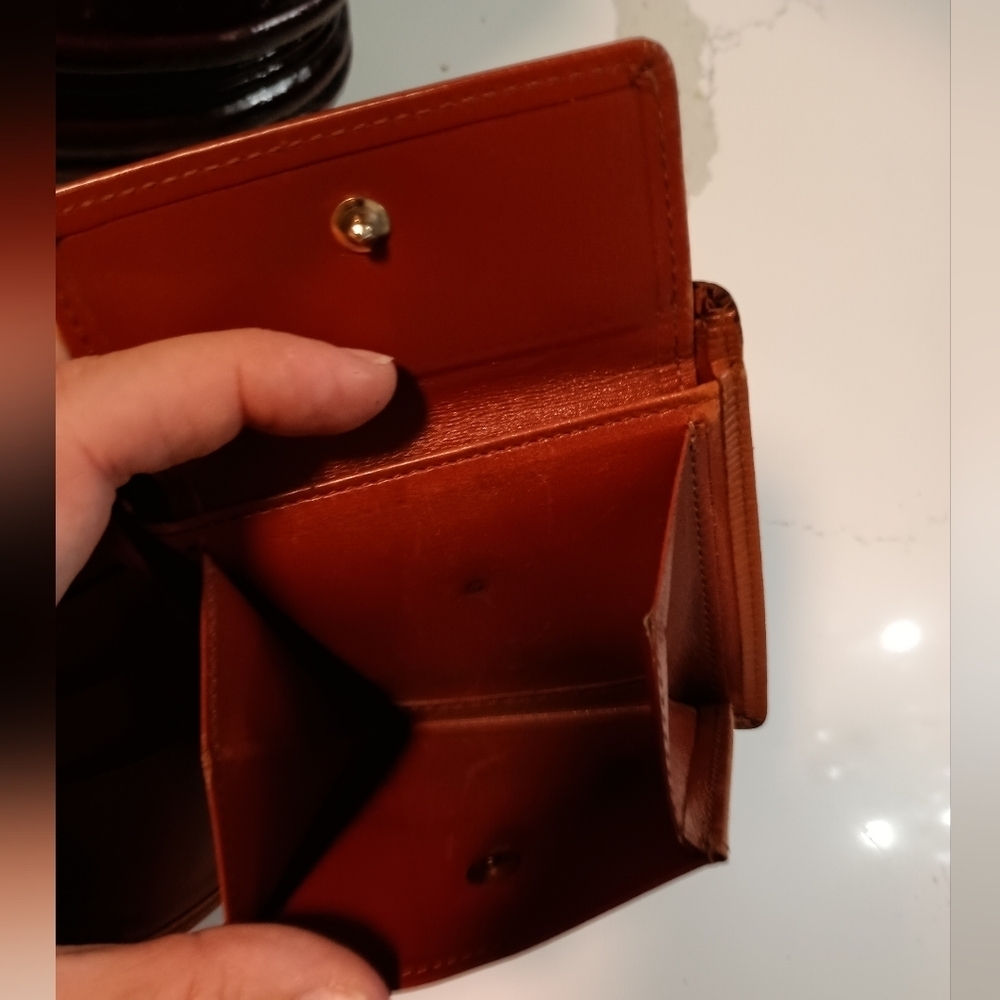Authentic Louis Vuitton Wallet EPI Brown Authentic For Men - Picture 10 of 12